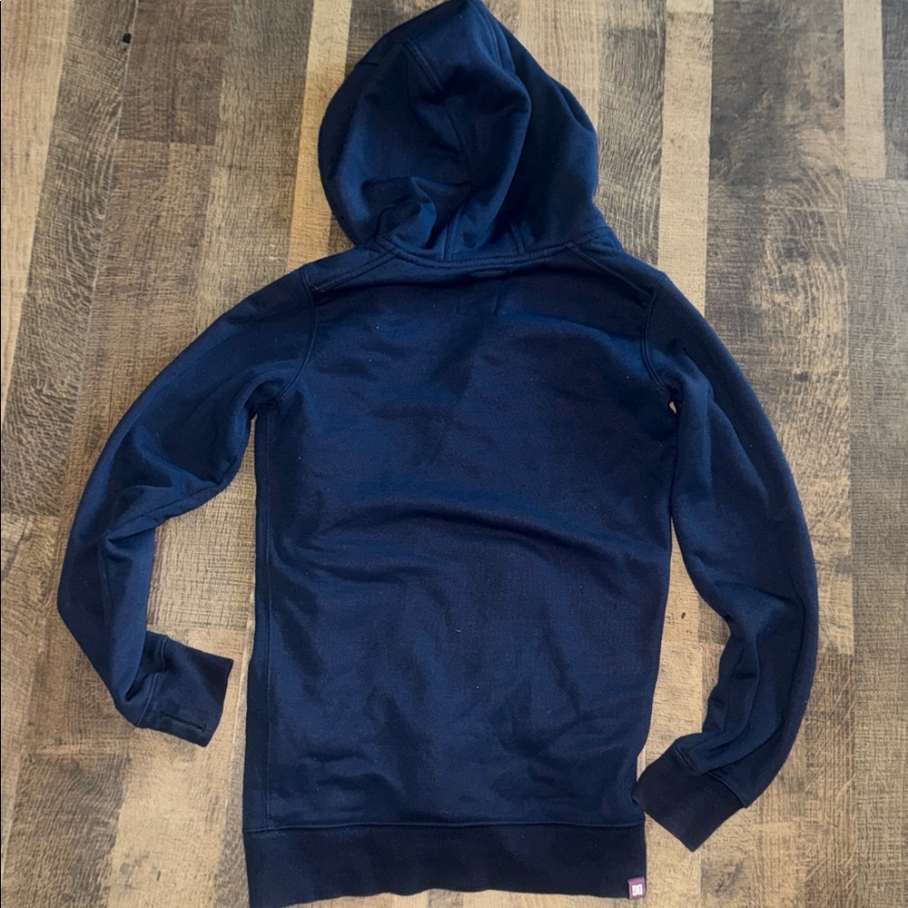 Cozy & Cool: Authentic DC Brand Women's Small Zip-Up Hoodie - Picture 6 of 6